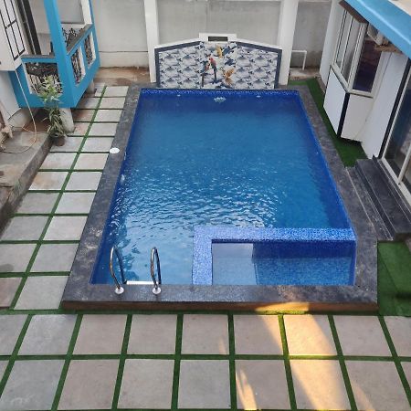Queen Of Queen'S Hotel Calangute Exterior photo