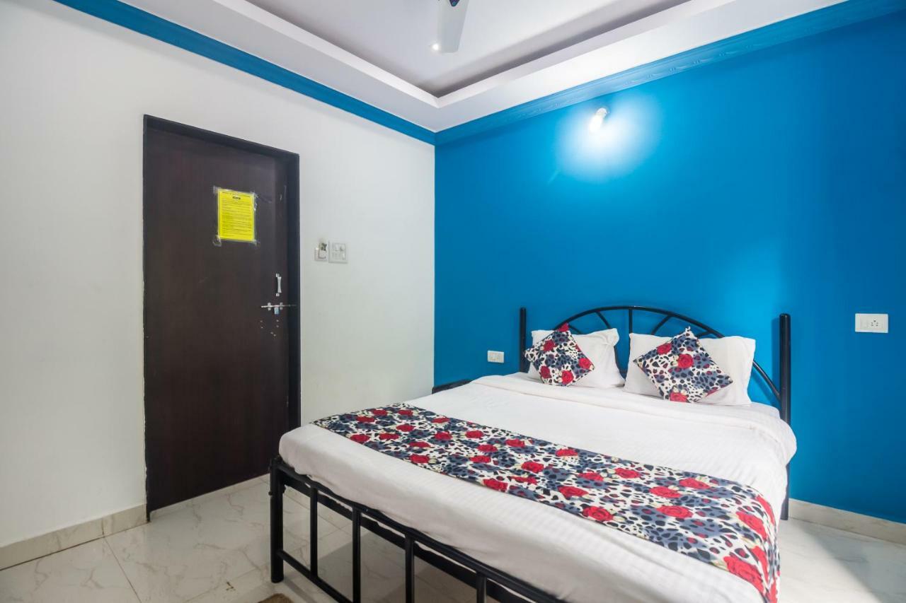 Queen Of Queen'S Hotel Calangute Exterior photo