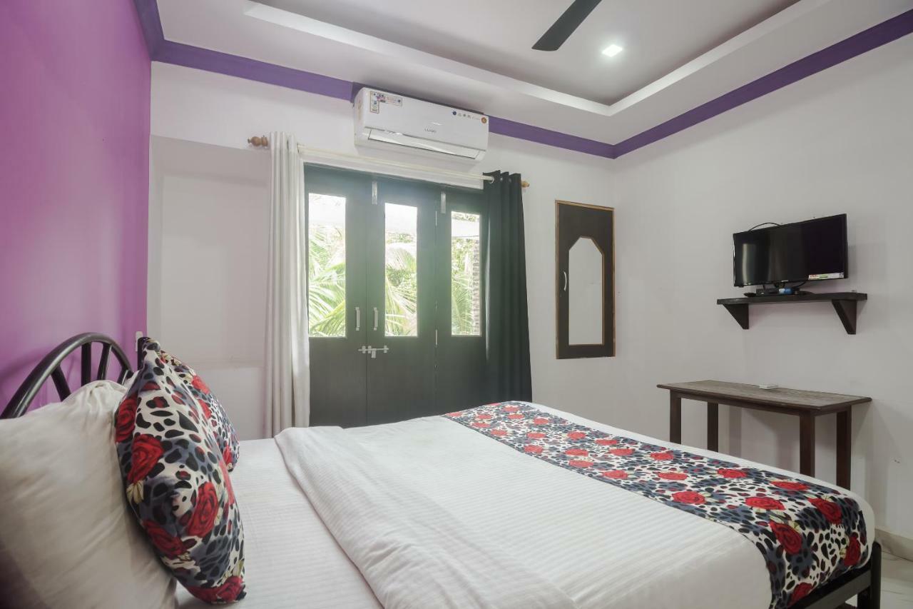 Queen Of Queen'S Hotel Calangute Exterior photo