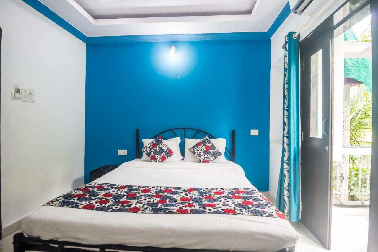 Queen Of Queen'S Hotel Calangute Exterior photo